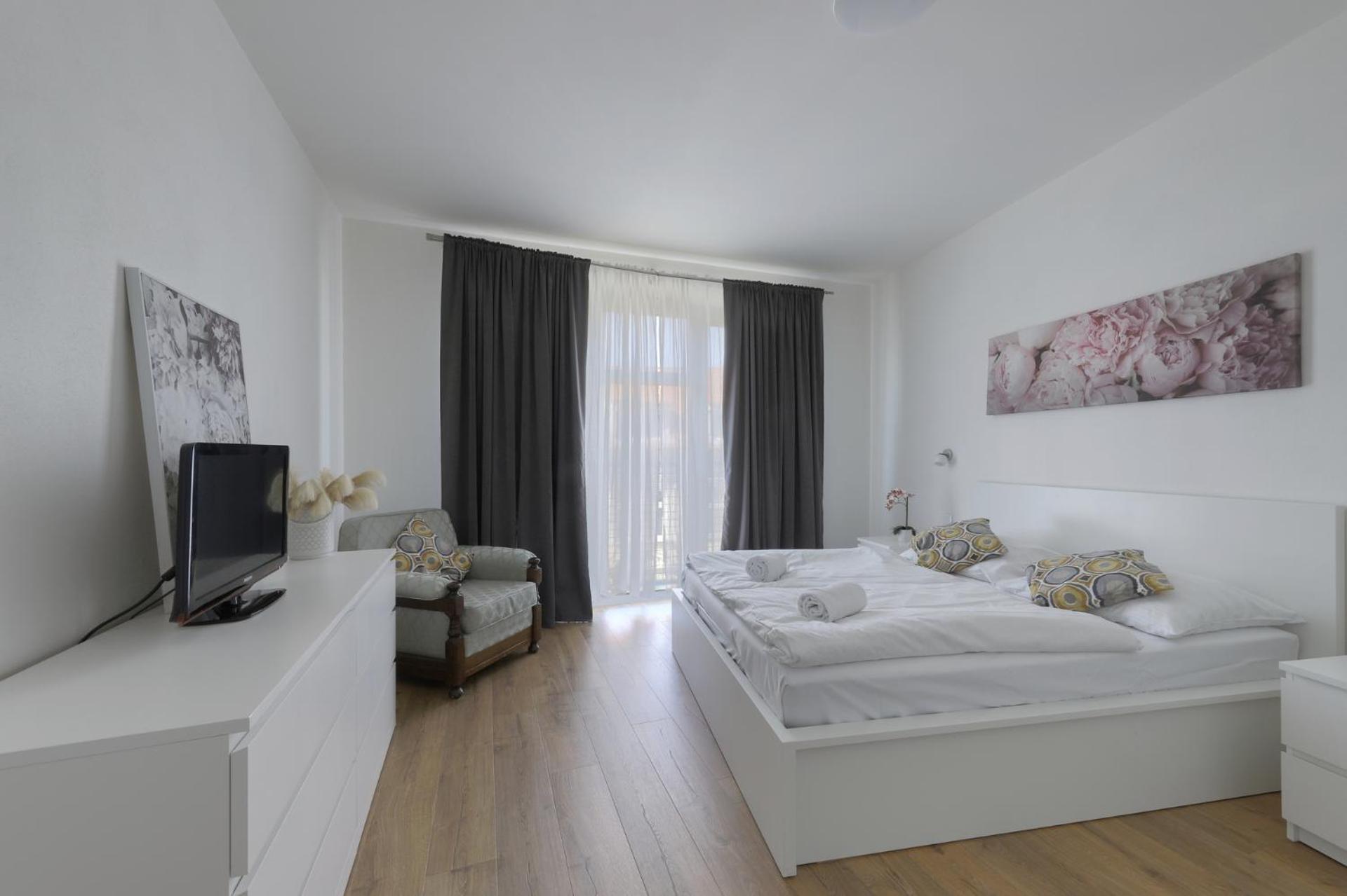 Shon Apartment Old Town Bratislava Dış mekan fotoğraf
